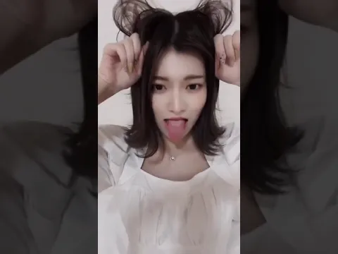 ギャルの舌ベロ5連発